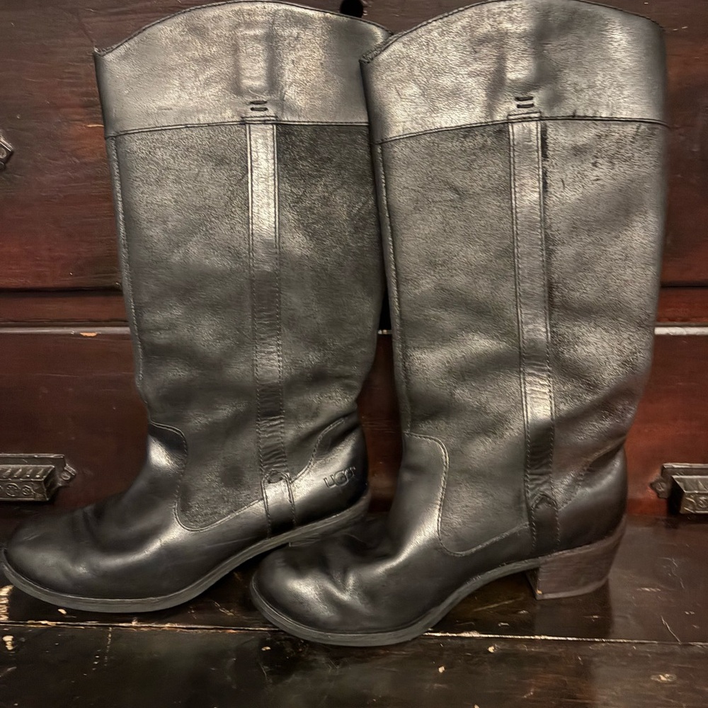 UGG Cassis Black Leather Suede Western Riding Boots